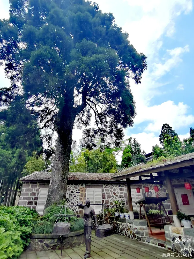 鼓岭老邮局该建筑是据老照片的模式在原址重建起来的,老邮局为中外